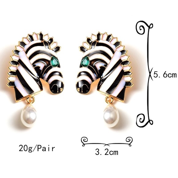 NWT Black + White Stripe Zebra Pearl Drop Earrings - Picture 2 of 15